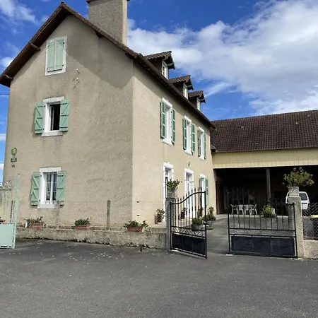 בית נופש Chez Labat 1 *